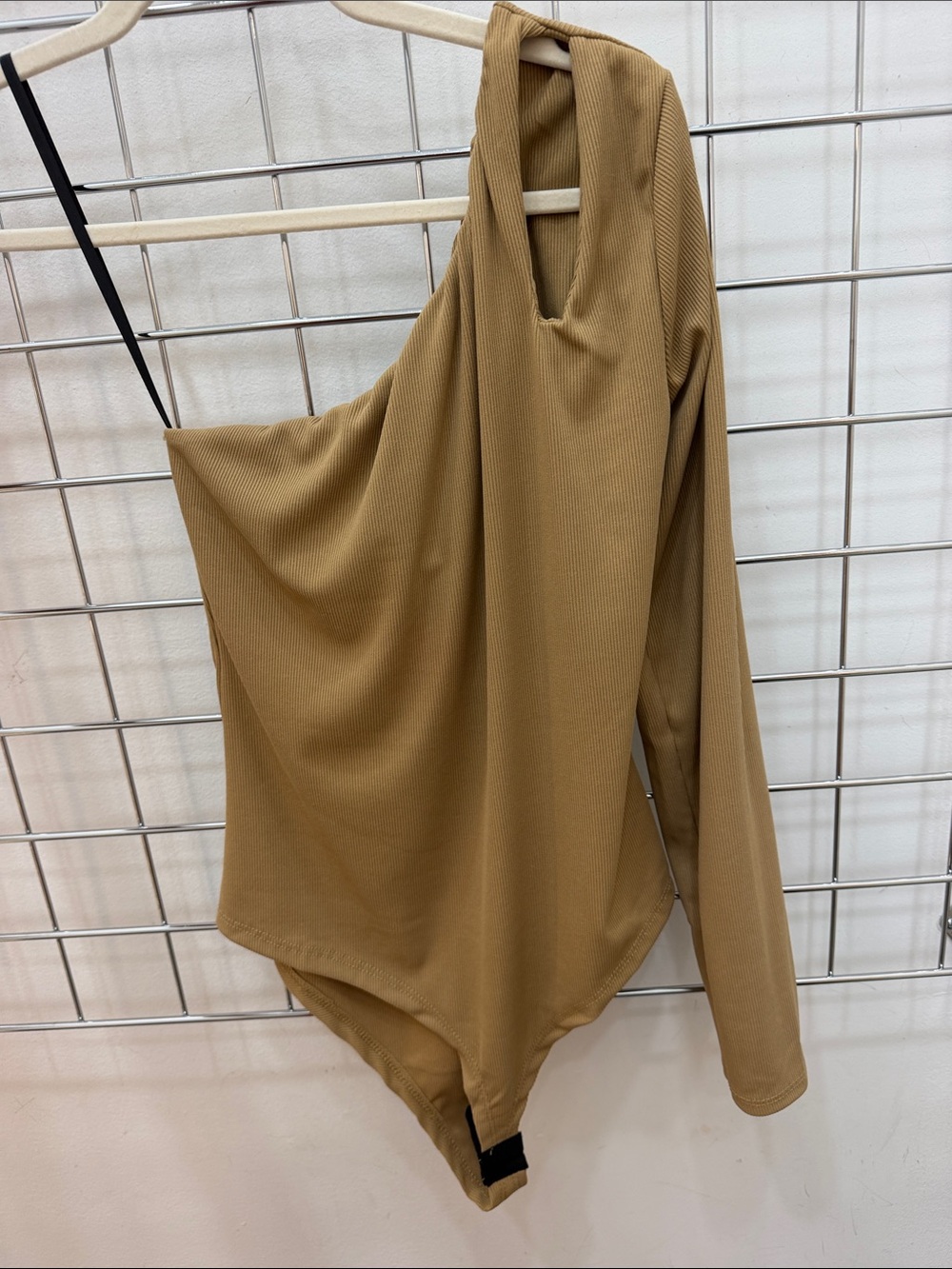 Women's One-Shoulder Long Sleeve Bodysuit - Nude